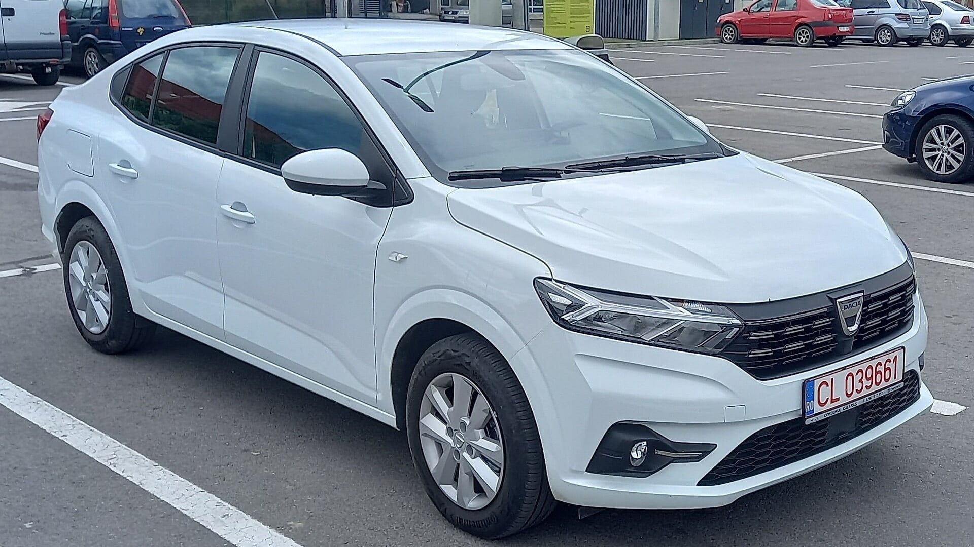 Dacia Logan — Manuelle — Tanger (1)