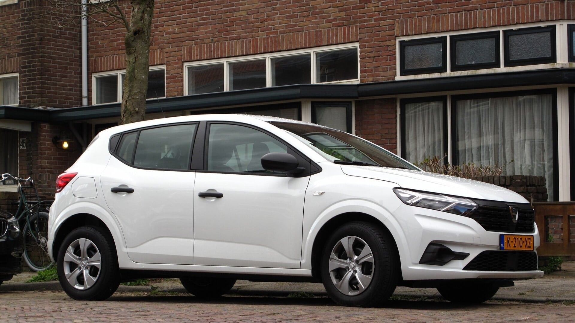 Dacia Sandero — Manuelle — Marrakech (1)